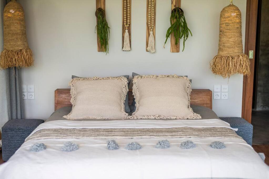 קנגו Romantic - Stylish - High End 1Br Villa מראה חיצוני תמונה